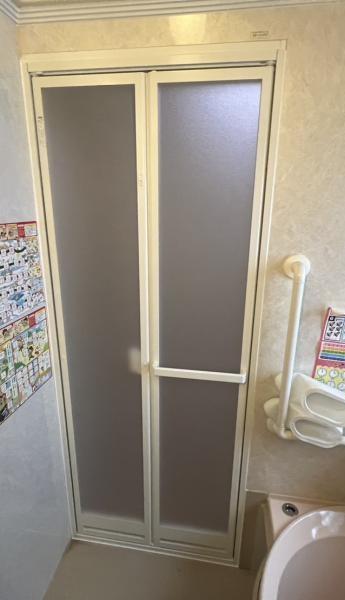 神戸市神戸市垂水区　浴室ドアを交換しました★戸建て・マンションどちらでもご依頼対応します！～お客様の声～